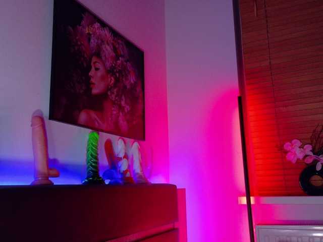 LexyNIGHT11 live cam on BongaCams