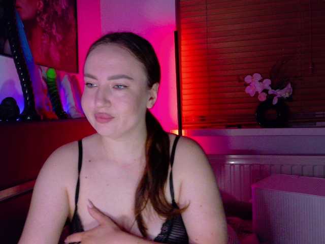 LexyNIGHT11 live cam on BongaCams
