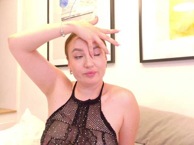 LexyNIGHT11 live cam on BongaCams