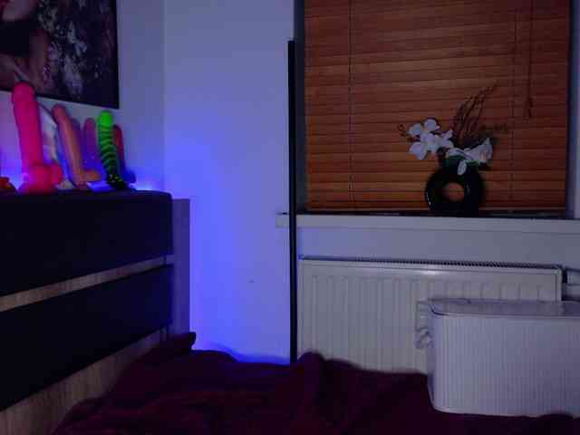 LexyNIGHT11 webcam