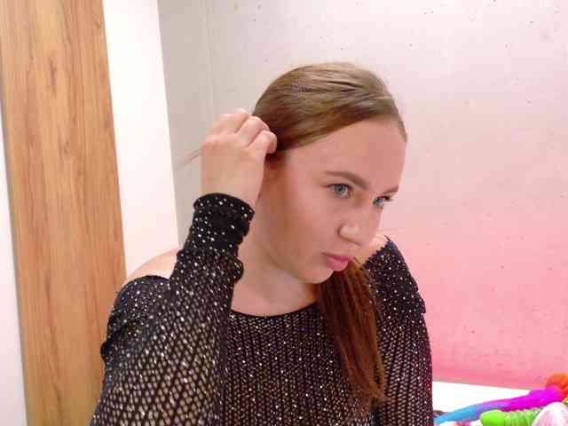 LexyNIGHT11 webcam