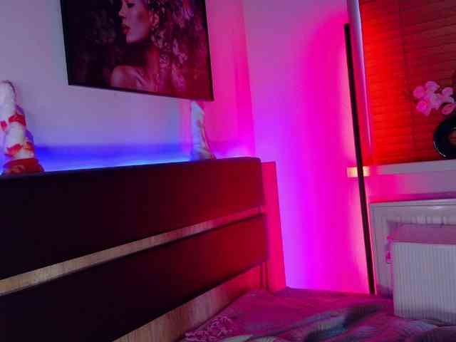 LexyNIGHT11 webcam