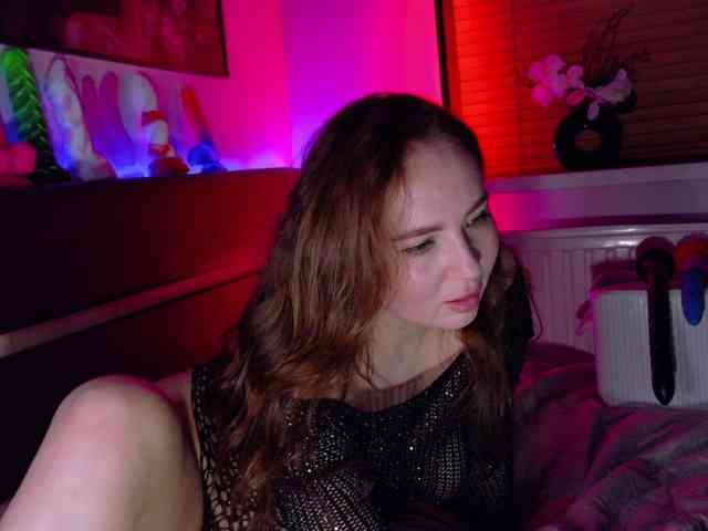 LexyNIGHT11 webcam
