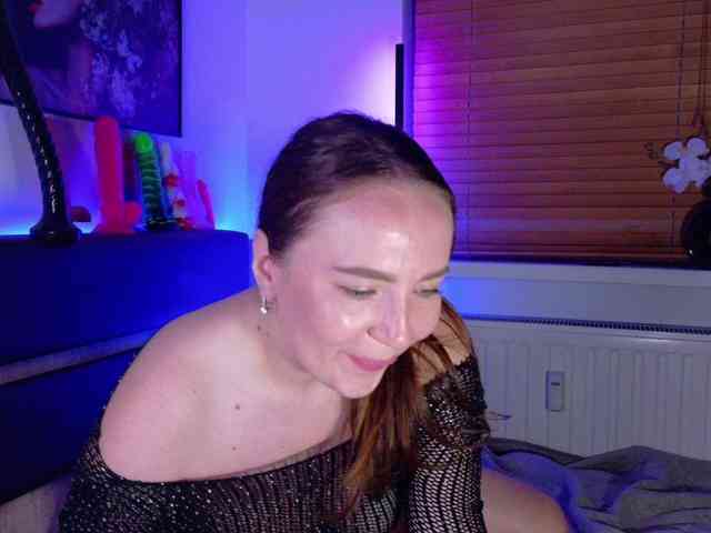 LexyNIGHT11 webcam