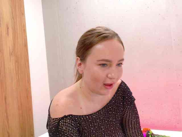LexyNIGHT11 webcam