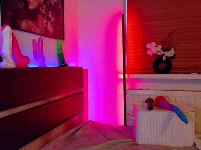 LexyNIGHT11 webcam