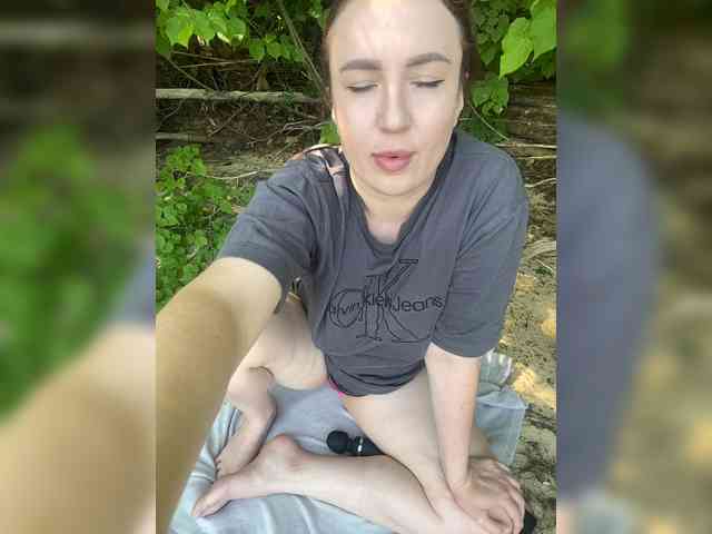 LexyNIGHT11 Live Webcam on BongaCams