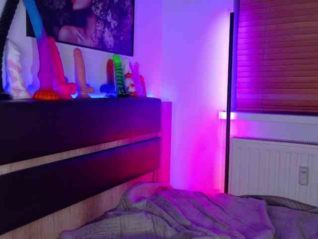 LexyNIGHT11 webcam