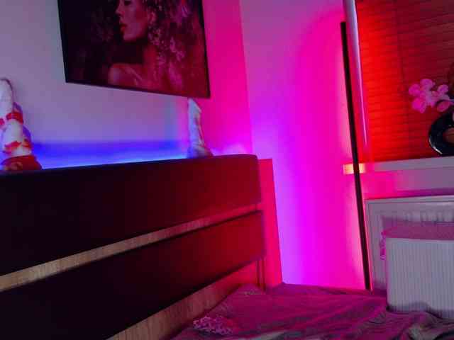 LexyNIGHT11 webcam