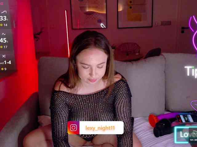 LexyNIGHT11 webcam