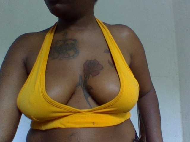 Angel-corey live cam on BongaCams