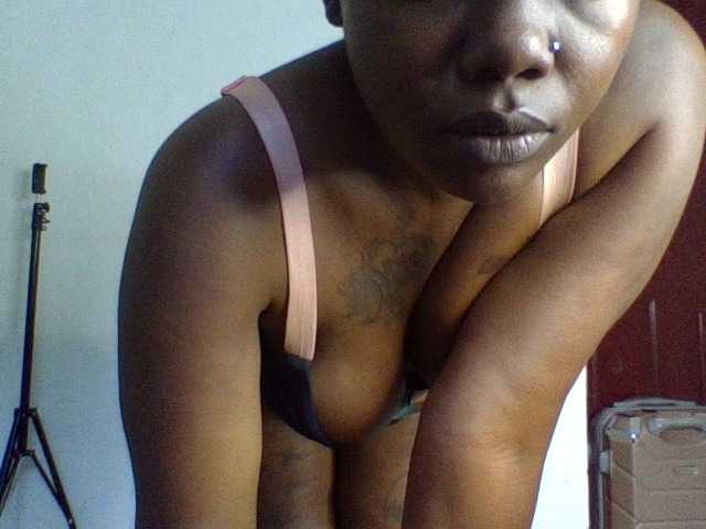 Angel-corey live cam on BongaCams