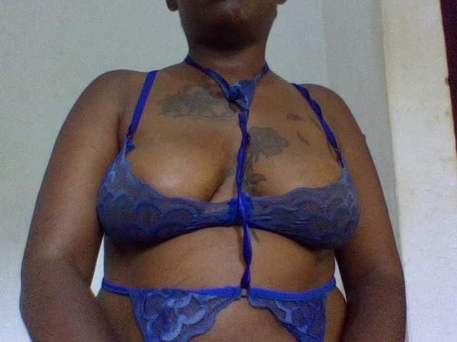 Angel-corey live cam on BongaCams