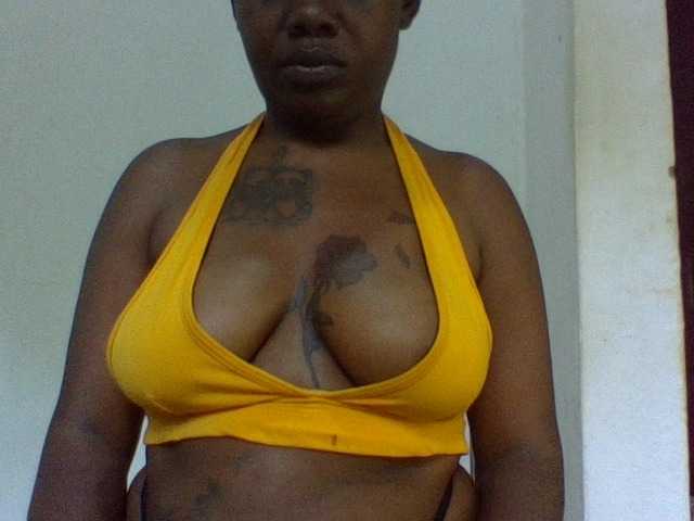 Angel-corey live cam on BongaCams
