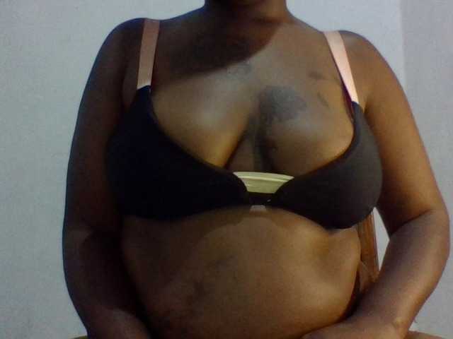 Angel-corey live cam on BongaCams