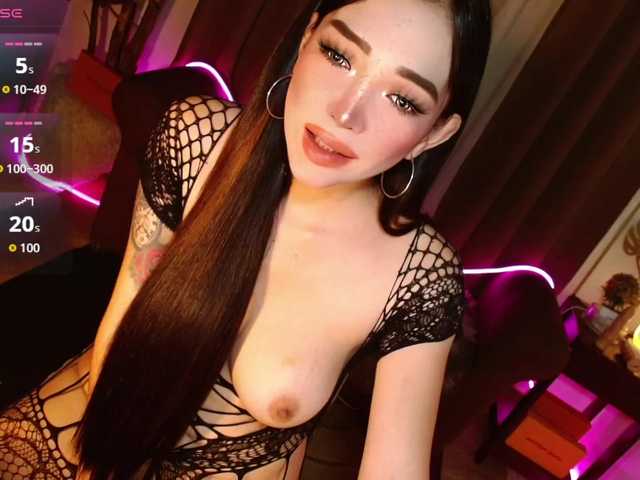 WetWildAyesha — live trans cam