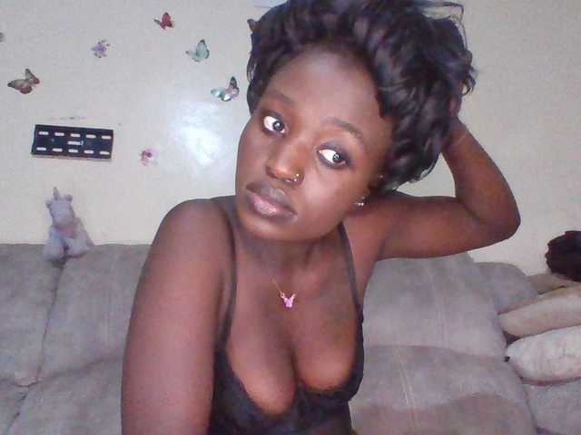 chocolateAss-cake007 live cam on BongaCams