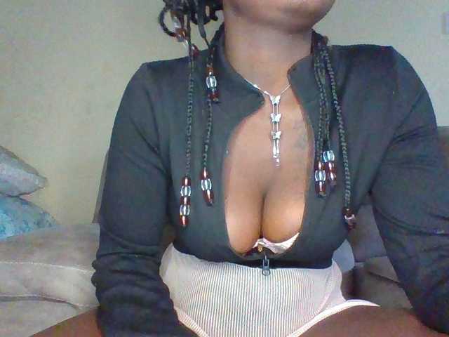 chocolateAss-cake007 live webcam show