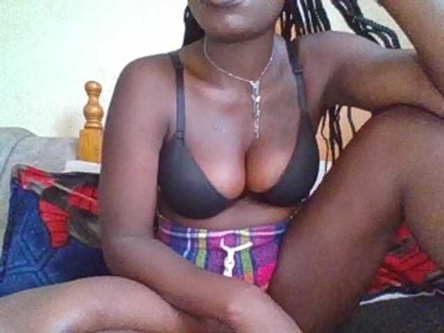chocolateAss-cake007 live cam on BongaCams