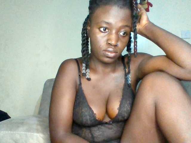 chocolateAss-cake007 live cam on BongaCams