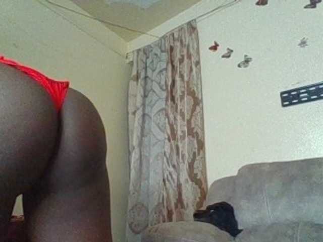 chocolateAss-cake007 live cam on BongaCams