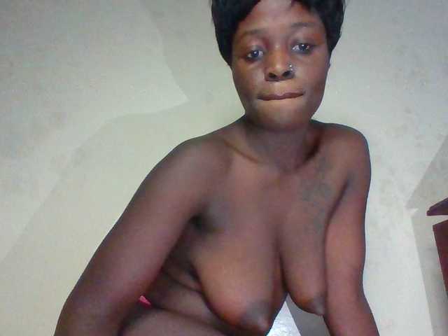 chocolateAss-cake007 live cam on BongaCams
