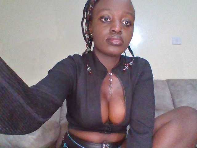 chocolateAss-cake007 live webcam show
