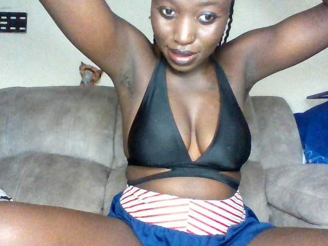 chocolateAss-cake007 live cam on BongaCams
