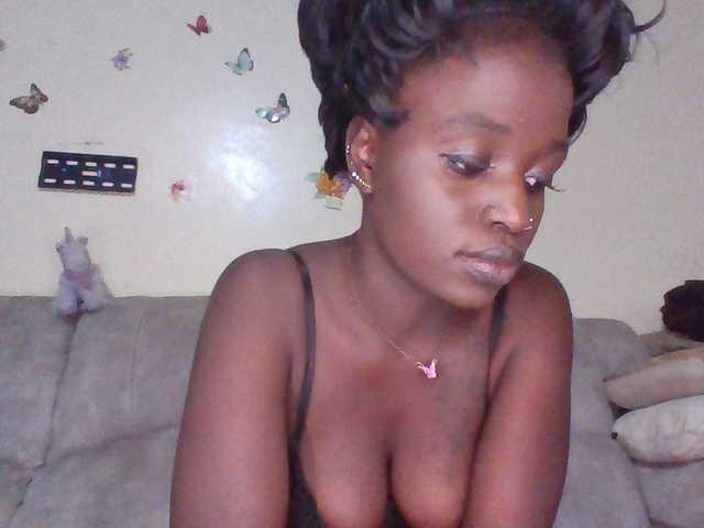 chocolateAss-cake007 live cam on BongaCams
