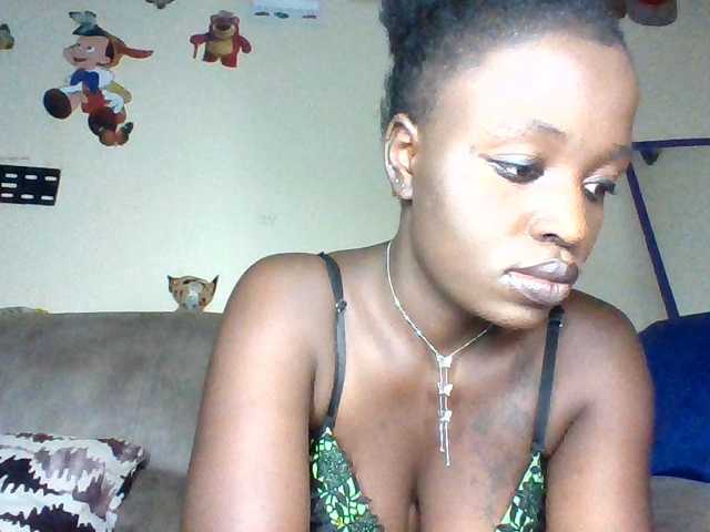 chocolateAss-cake007 live cam on BongaCams