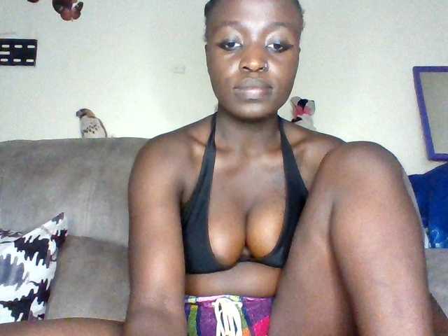chocolateAss-cake007 live cam on BongaCams