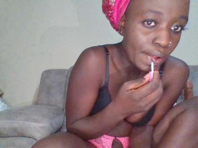 chocolateAss-cake007 live cam on BongaCams