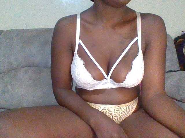 chocolateAss-cake007 live cam on BongaCams