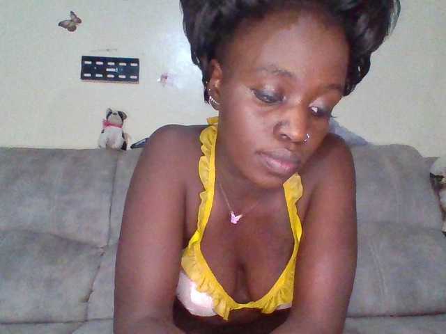chocolateAss-cake007 live cam on BongaCams