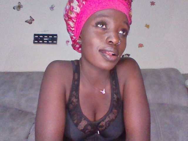 chocolateAss-cake007 live cam on BongaCams