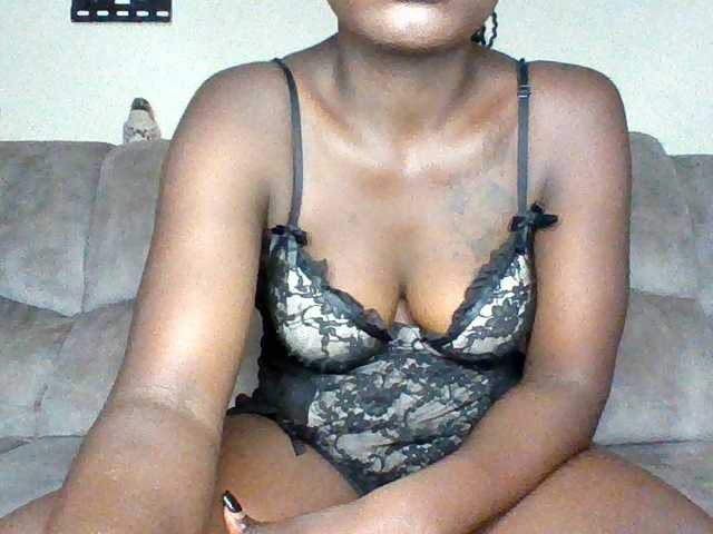 chocolateAss-cake007 live cam on BongaCams