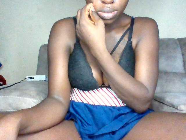chocolateAss-cake007 live cam on BongaCams