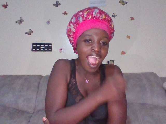 chocolateAss-cake007 live cam on BongaCams