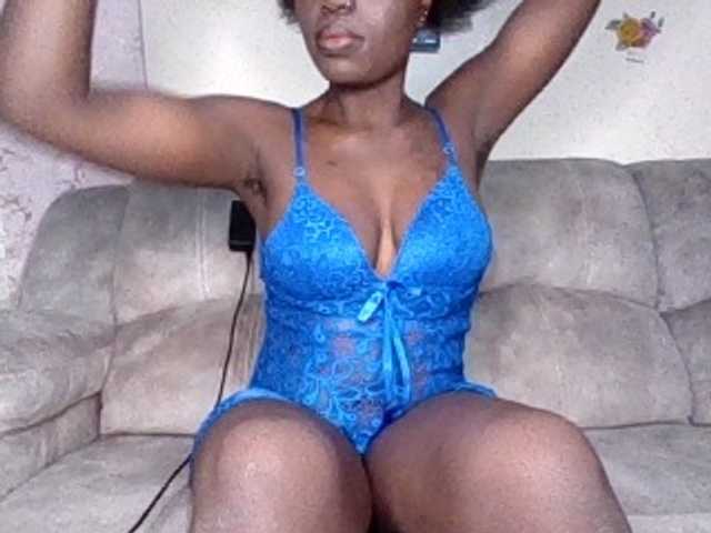 chocolateAss-cake007 live cam on BongaCams