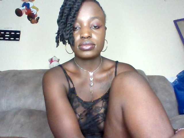 chocolateAss-cake007 live cam on BongaCams