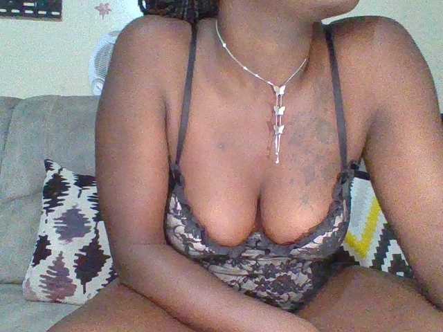 chocolateAss-cake007 live webcam show