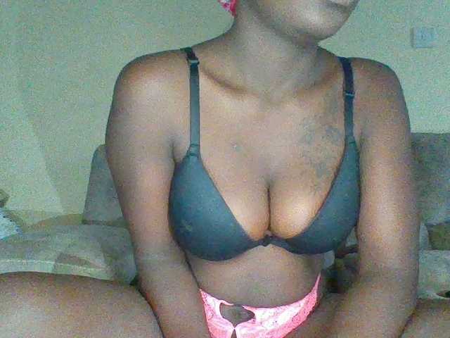 chocolateAss-cake007 live cam on BongaCams
