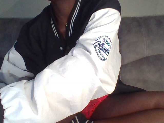chocolateAss-cake007 live cam on BongaCams