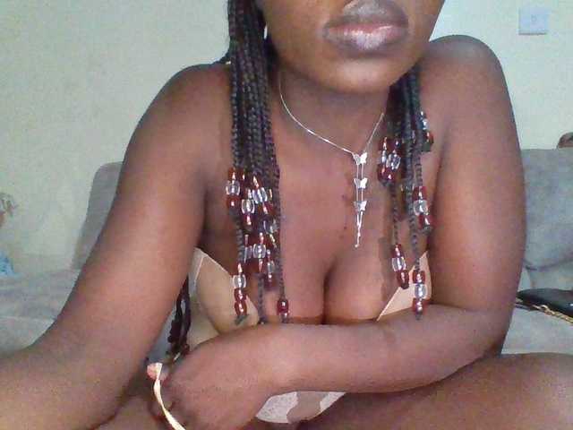 chocolateAss-cake007 live webcam show