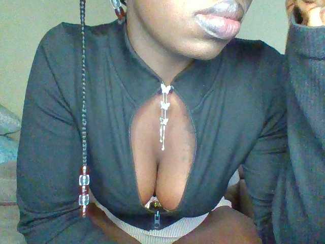 chocolateAss-cake007 live cam on BongaCams