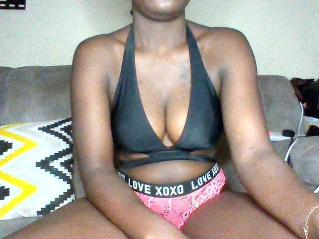 chocolateAss-cake007 live cam on BongaCams