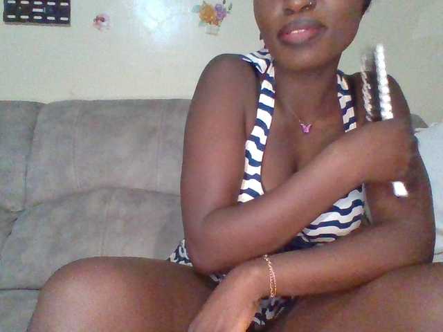 chocolateAss-cake007 live cam on BongaCams