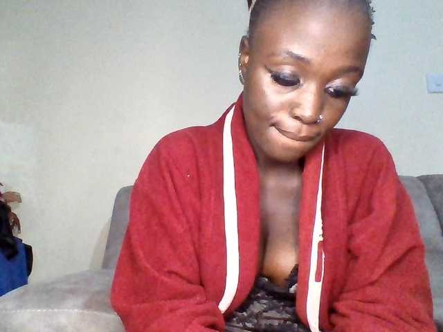 chocolateAss-cake007 live cam on BongaCams