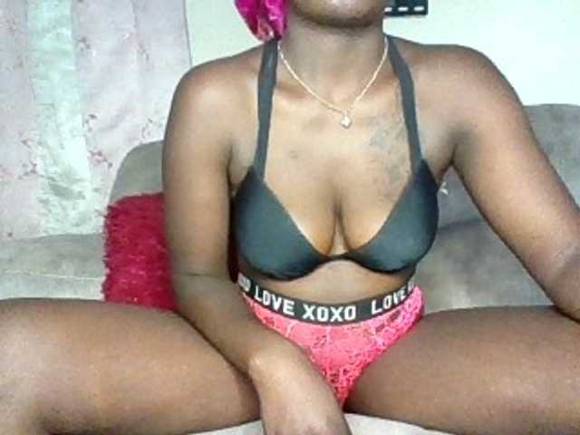 chocolateAss-cake007 live cam on BongaCams