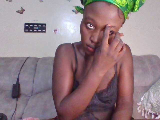chocolateAss-cake007 live cam on BongaCams